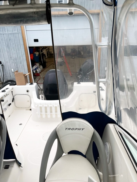 2008 Trophy Marine 2102 Walkaround - Photo 16